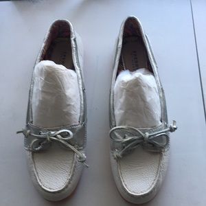 White with Silver Trim Sperry Topsidets